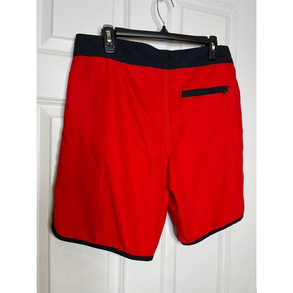 Hot Topic IT Loser Lover Red Black Men Swim Trunks Medium Board Shorts - Picture 4 of 8